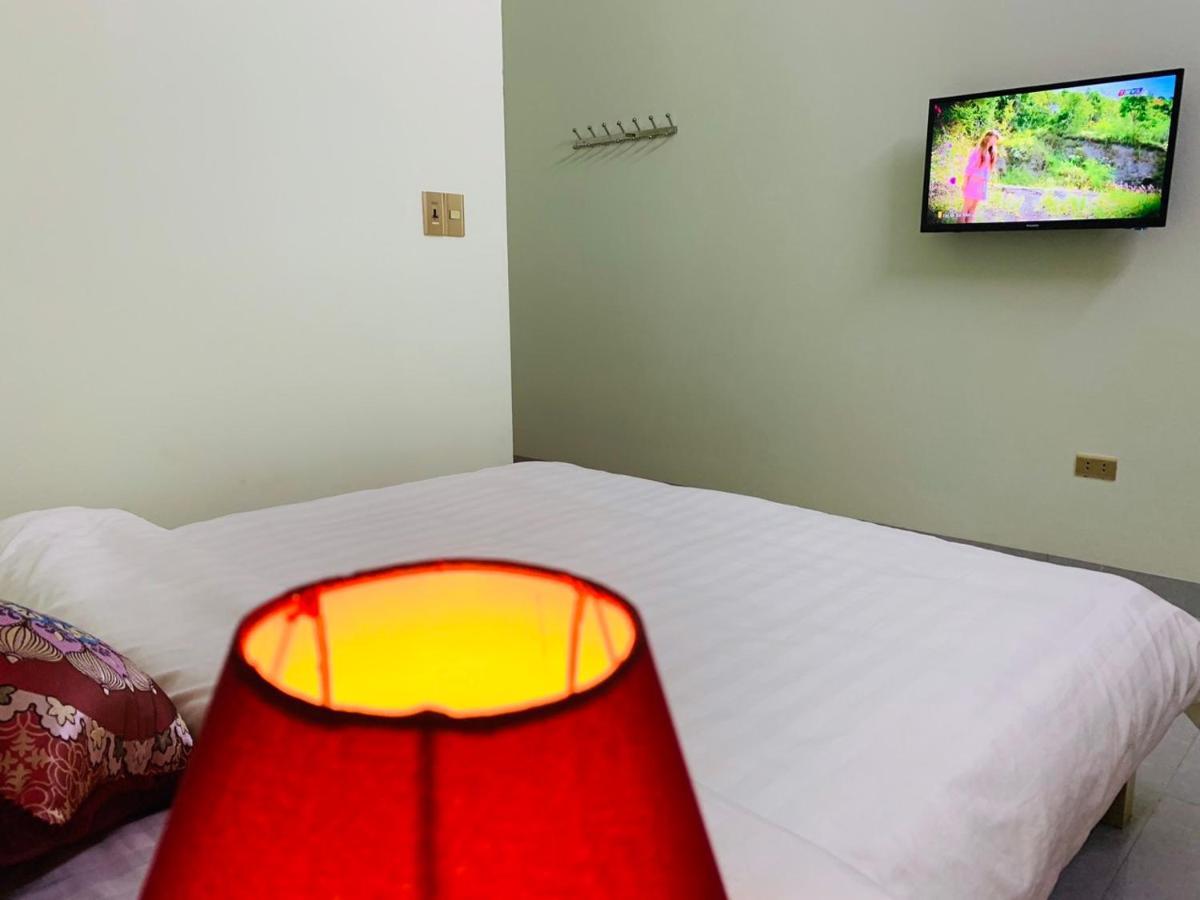 Hotel Tùng Long Tri Le Esterno foto